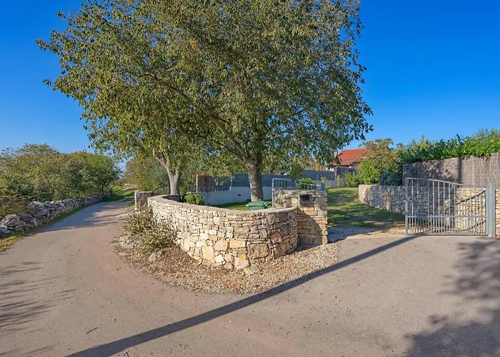 One-bedroom In Konjevrate